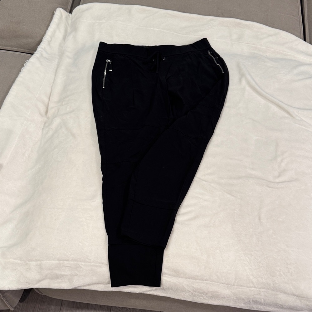 Women’s Black Jogger Pants- Rafaello Rossi